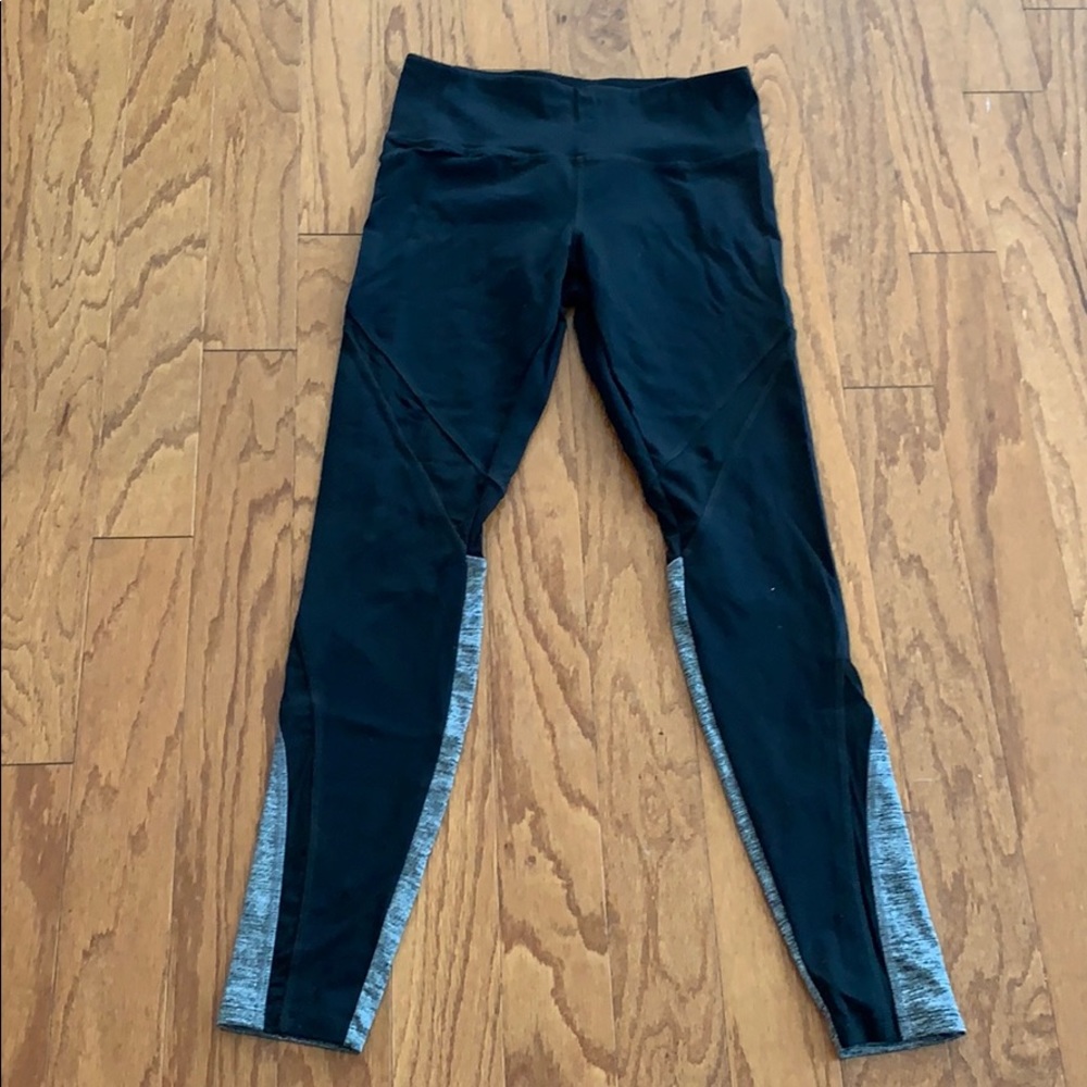 Forever 21 Yoga Pants Size S